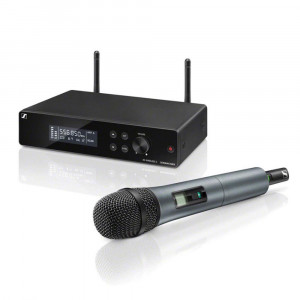 Sennheiser XSW2-865B wireless microphone set